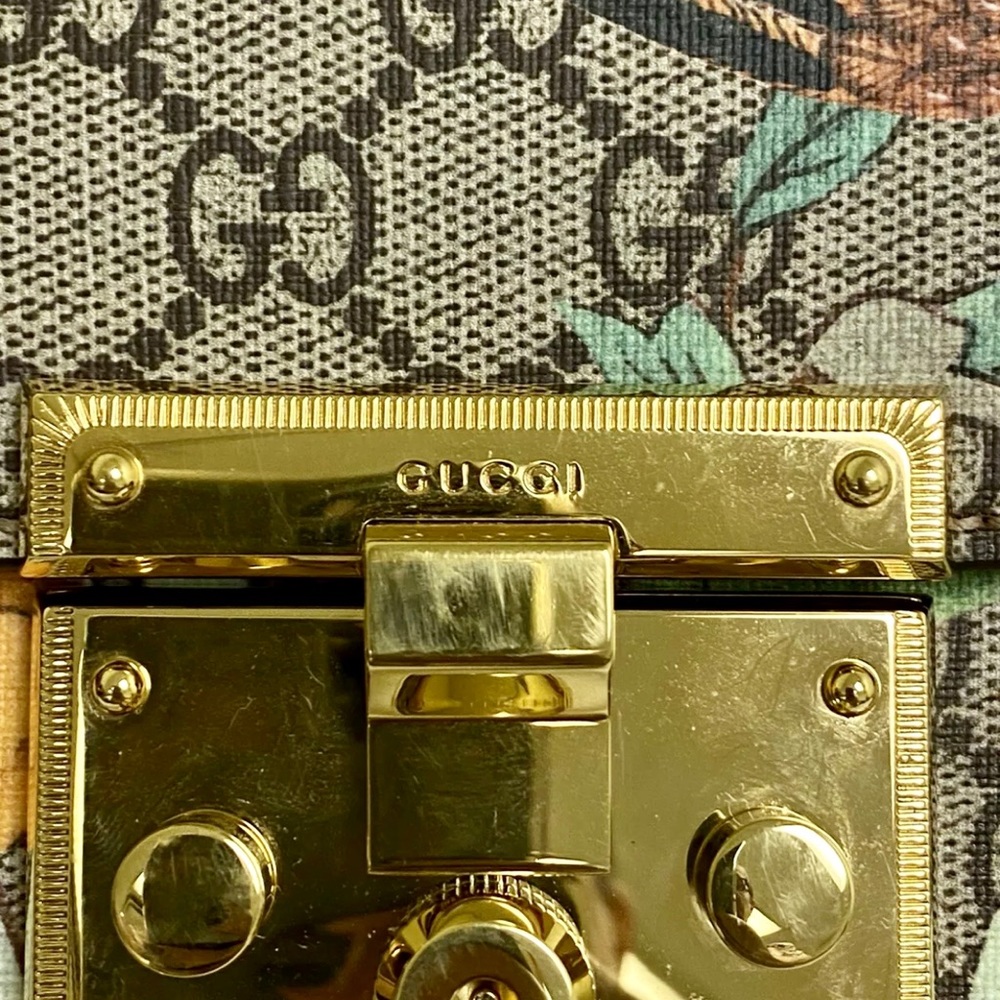 Gucci Supreme Tian padlock Large bag $2.4k - Picture 4 of 9